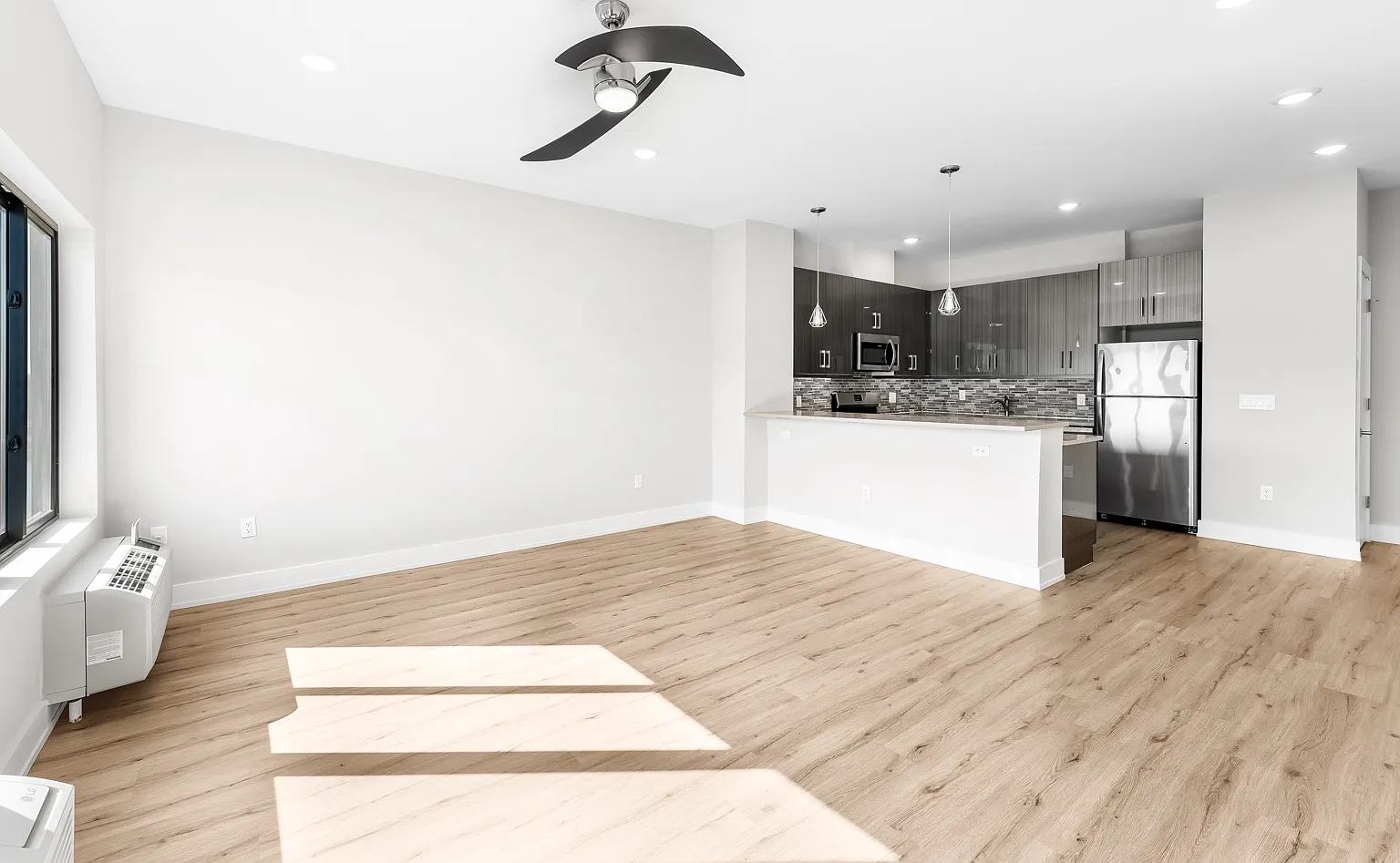 1 bed, 800 sqft, $2,650 — Photo 3