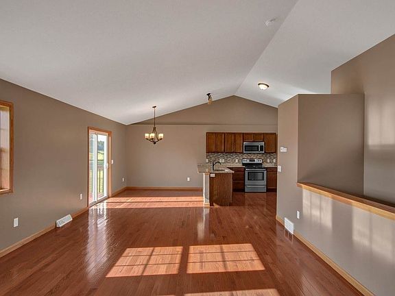 4th image of 3780 Kensington Pl