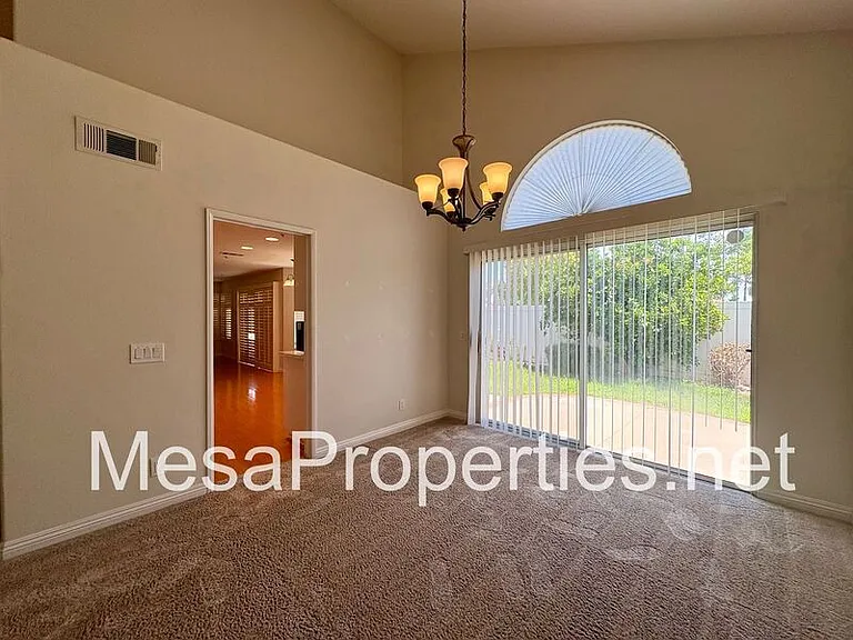 14095 Bancroft Ct — Photo 8