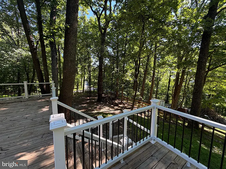 1901 Ridge Rd — Photo 25