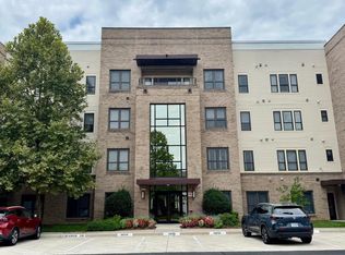Spring Hill Cond, Lorton, VA 22079