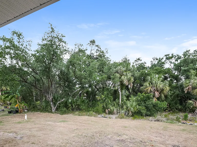 258 Dorman St — Photo 22