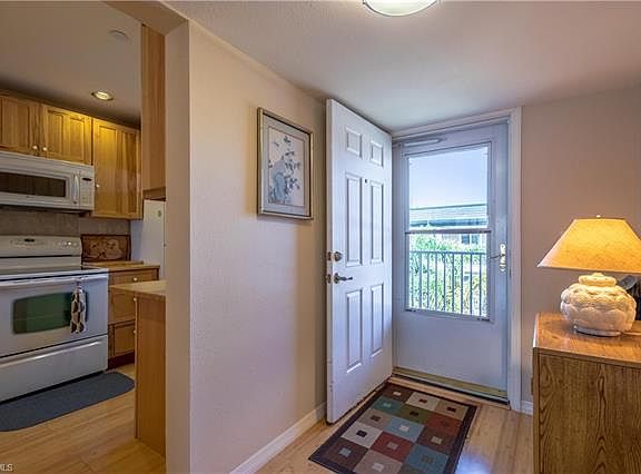 4th image of 150 Harborside Ave APT 333