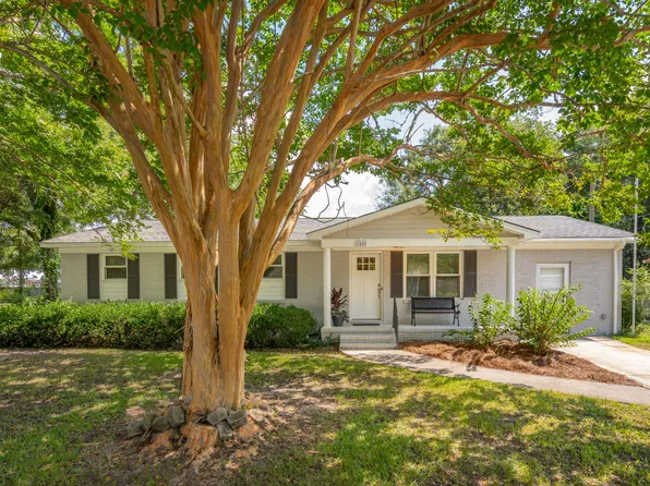 1409 Heather Dr, Mount Pleasant, SC 29464