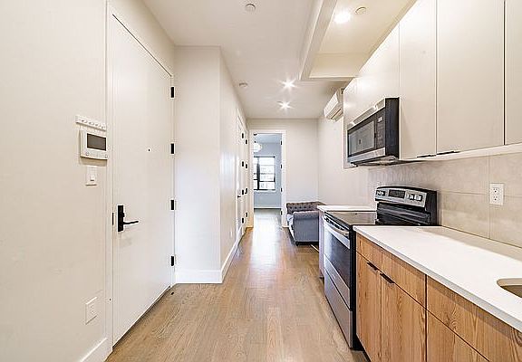 2nd image of 1283 Nostrand Ave #3F