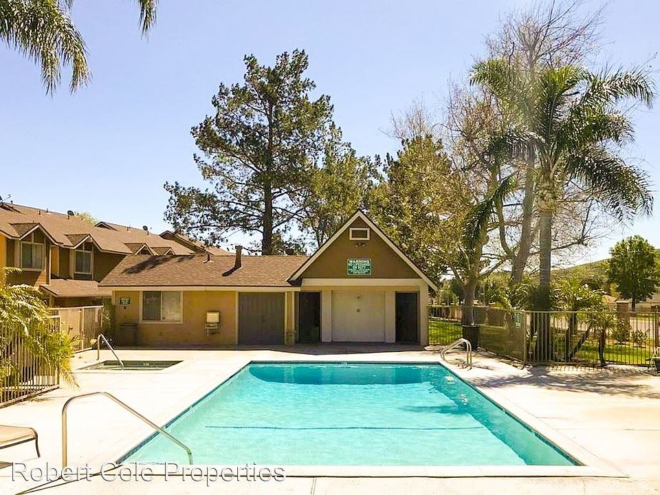 1st image of 1460 Kendall Dr Unit 61