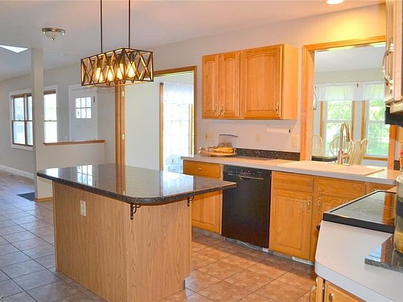 4th image of 2243 Peregrine Dr