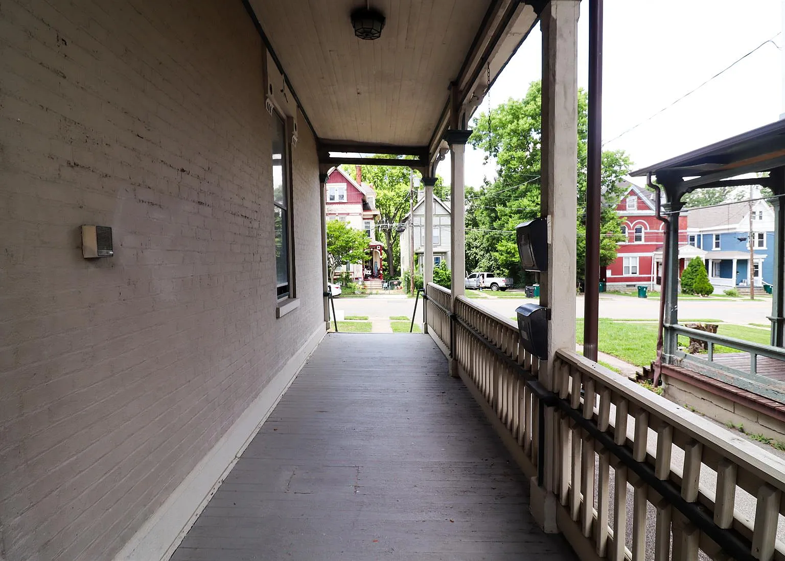 2650 Bellevue Avenue — Photo 2