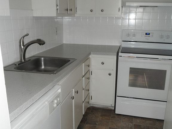 2nd image of 4416 Pennsylvania Ave