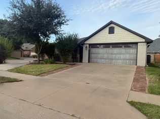 1010 Roberts Bend Ct, Granbury, TX 76048