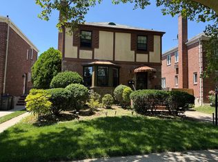 80-28 193rd St, Hollis, NY 11423