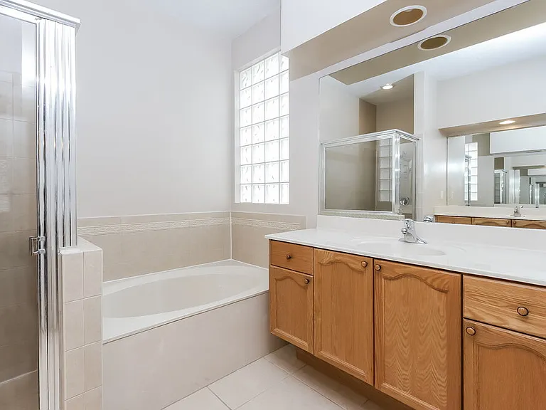 4312 N Magnolia Cir — Photo 12