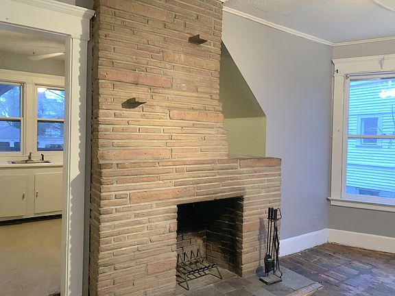 3rd image of 87 Norton St APT 1