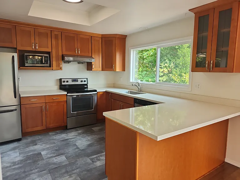3728 NE 150th St — Photo 7