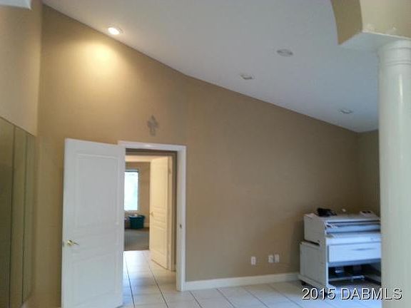 2nd image of 1156 Club House Blvd