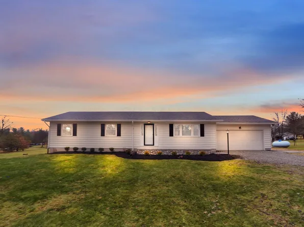 8516 Hagerty Rd, Ashville, OH 43103
