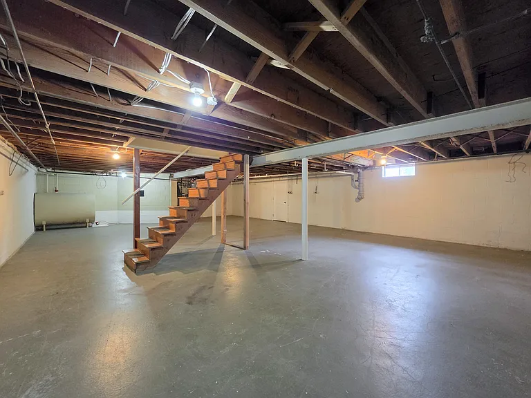 2402 New Holland Pike — Photo 21