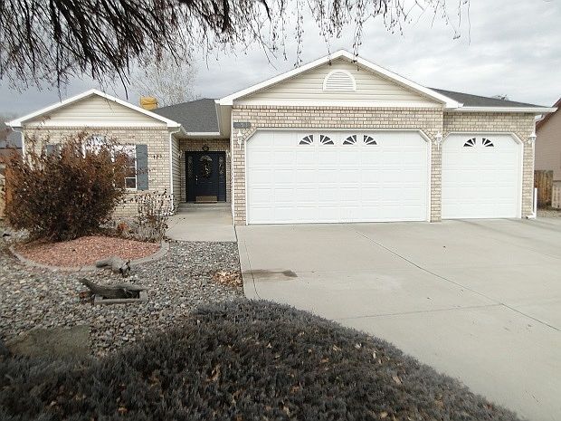1st image of 151 Ponderosa Dr