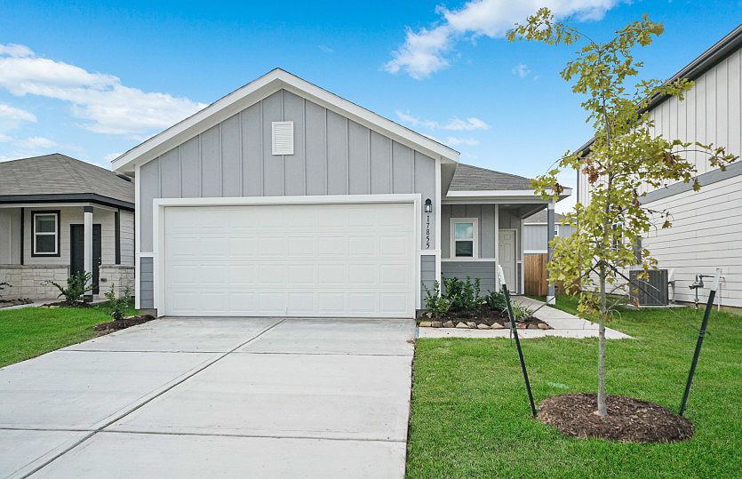 Welcome Home 17855 Juneberry Seed Dr.