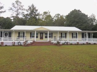493 Red Clay Rd, Douglas, GA 31533