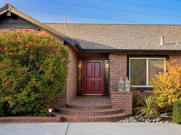 12498 Sumner Dr, Saratoga, CA 95070