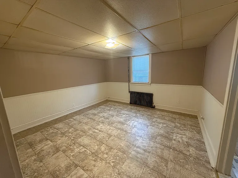 45 S Earl St #3 — Photo 2