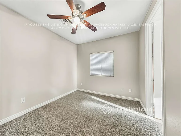 229 S Trenton — Photo 13