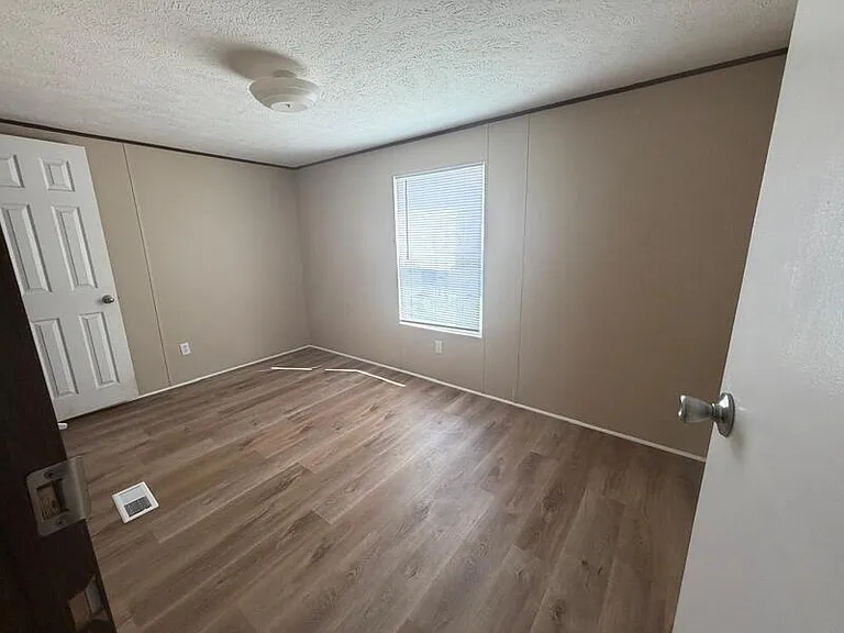 2420 Cattail Cir #41 — Photo 12