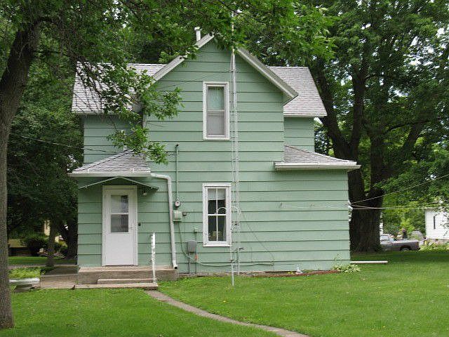 2nd image of 614 N Griffin St