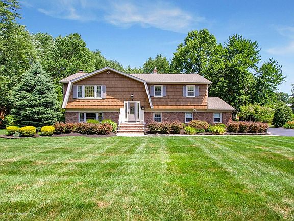 5th image of 3 Copperfield Ct