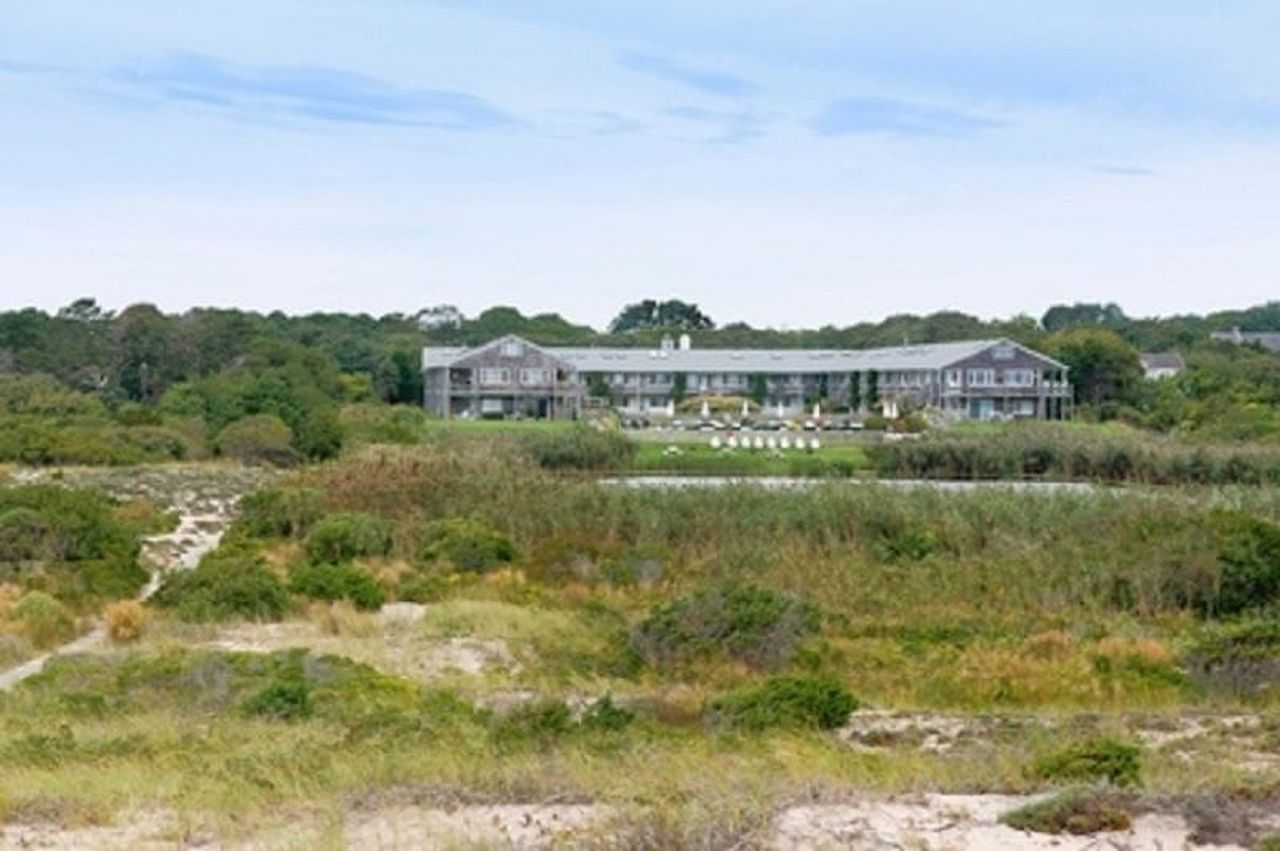 379 Bluff Rd Unit 119, Amagansett, NY 11930 | Out East