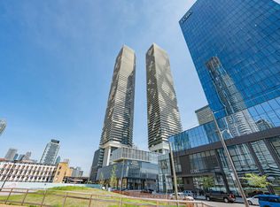 138 Downes St #805, Toronto, ON M5E 0E4