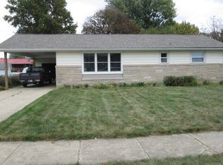 214 S Marshall St, Bremen, IN 46506