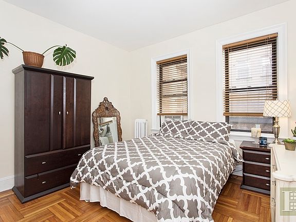 4th image of 53 Duncan Ave