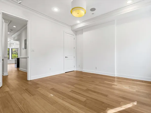 312 West 138th Street image 11 of 23