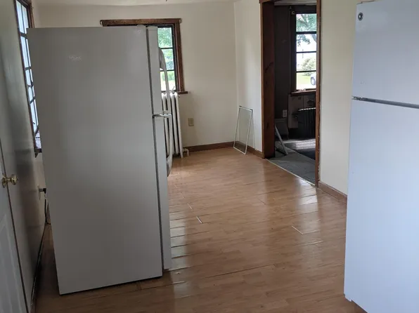 1 College Aly #1, Ligonier, PA 15658