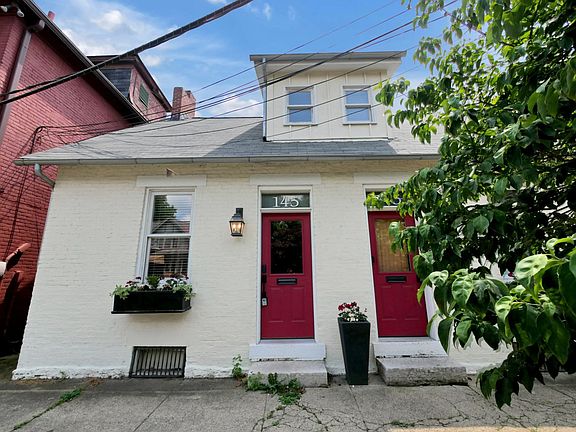 2nd image of 145 E Kossuth St #145