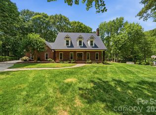 5243 Mintridge Rd, Mint Hill, NC 28227