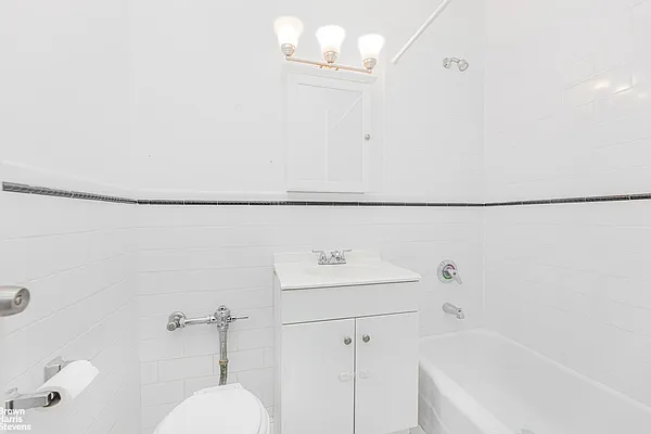 Rented by Brown Harris Stevens | media 18