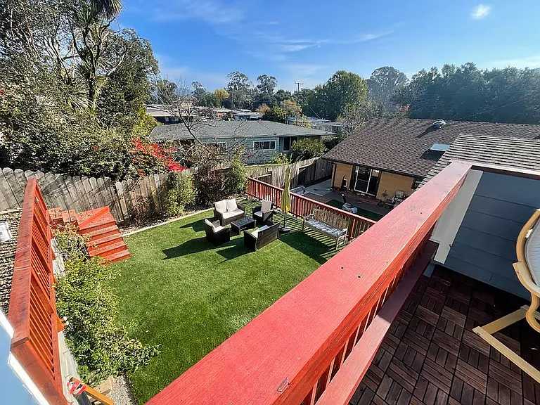 2587 Sheldon Dr #A — Photo 3