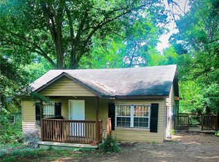 2738 White Oak Dr, Decatur, GA 30032