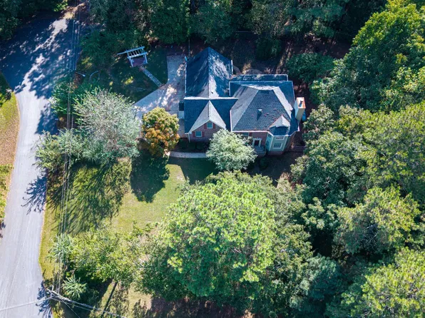 100 Dogwood Ct, Lagrange, GA 30240