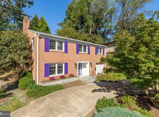 9406 Pin Oak Dr, Silver Spring, MD 20910