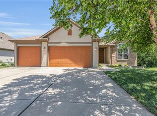 825 Old Paint Rd, Raymore, MO 64083