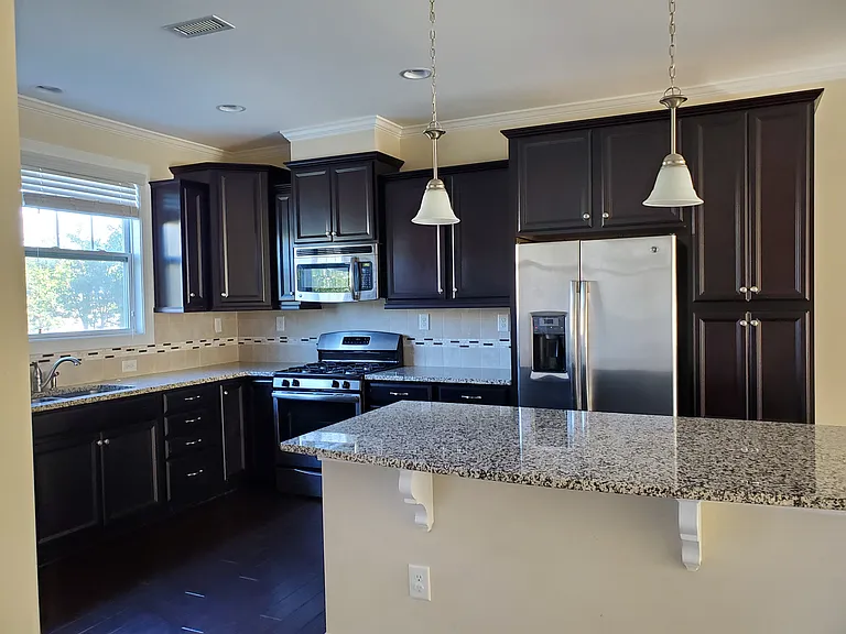 4140 Strendal Dr — Photo 6