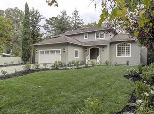 1034 Moffett Cir, Palo Alto, CA 94303
