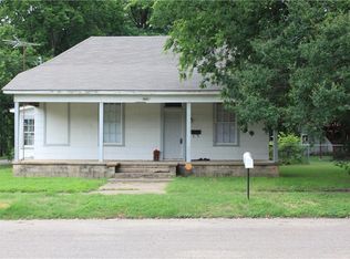 1216 Gleason Ave, Cleburne, TX 76033