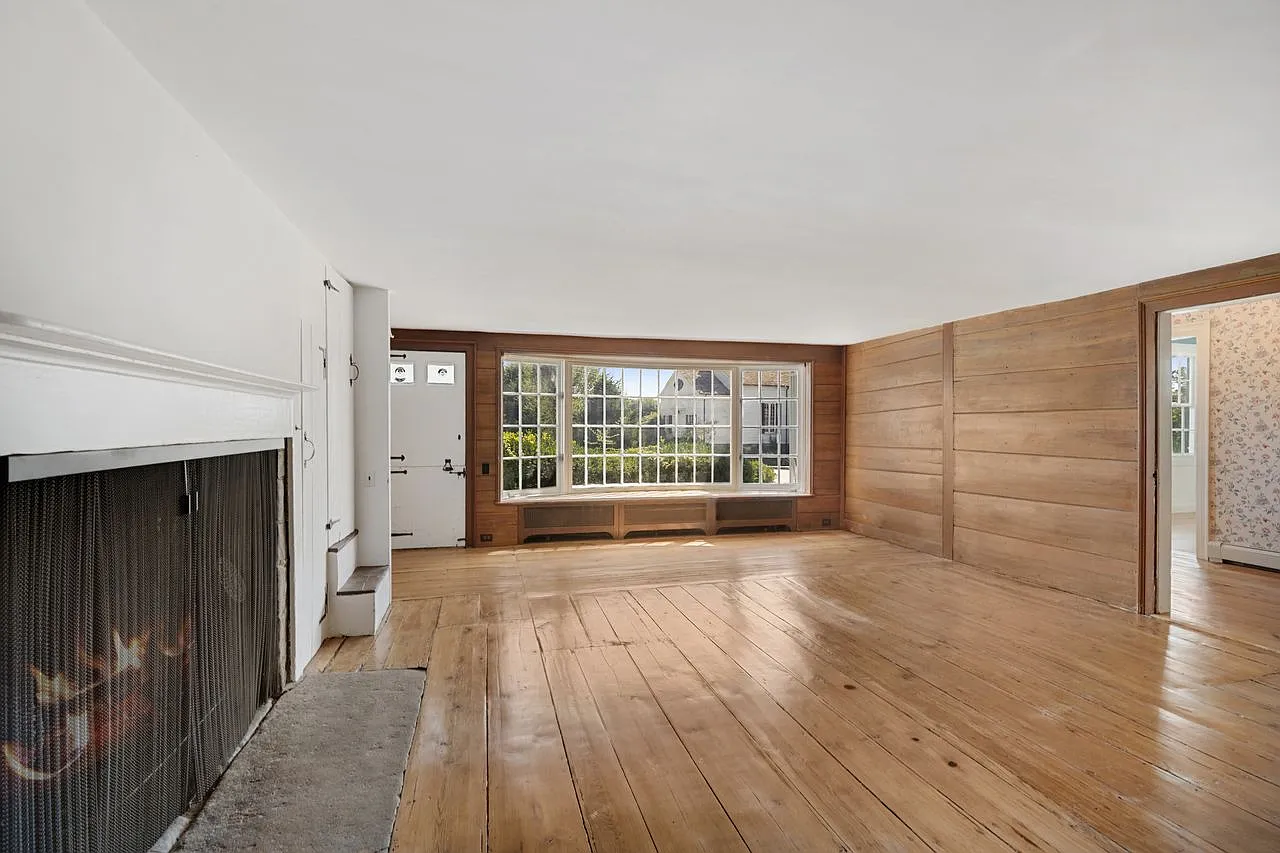 4 bed, 3026 sqft, $5,500 — Photo 2