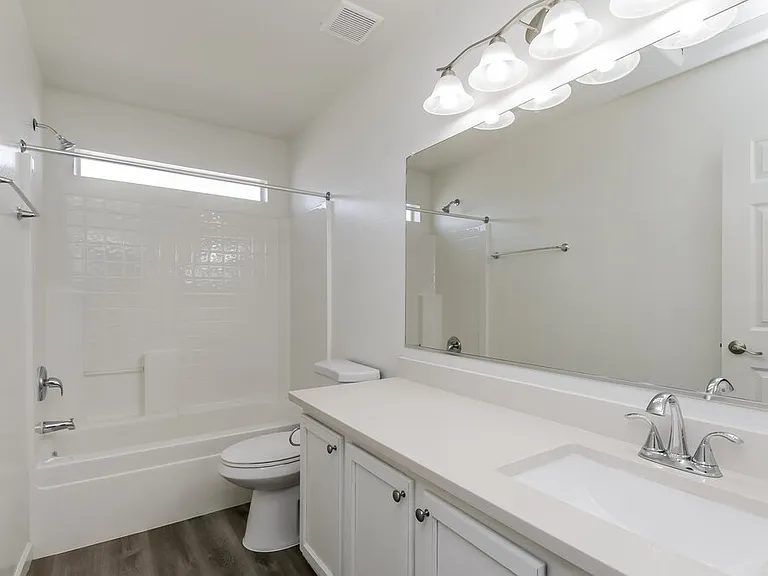 6217 W Encinas Ln — Photo 11