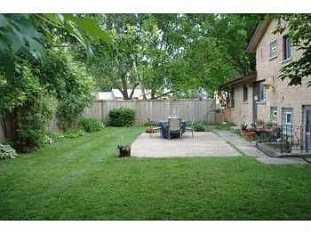 2238 Greenfield Dr photo 1